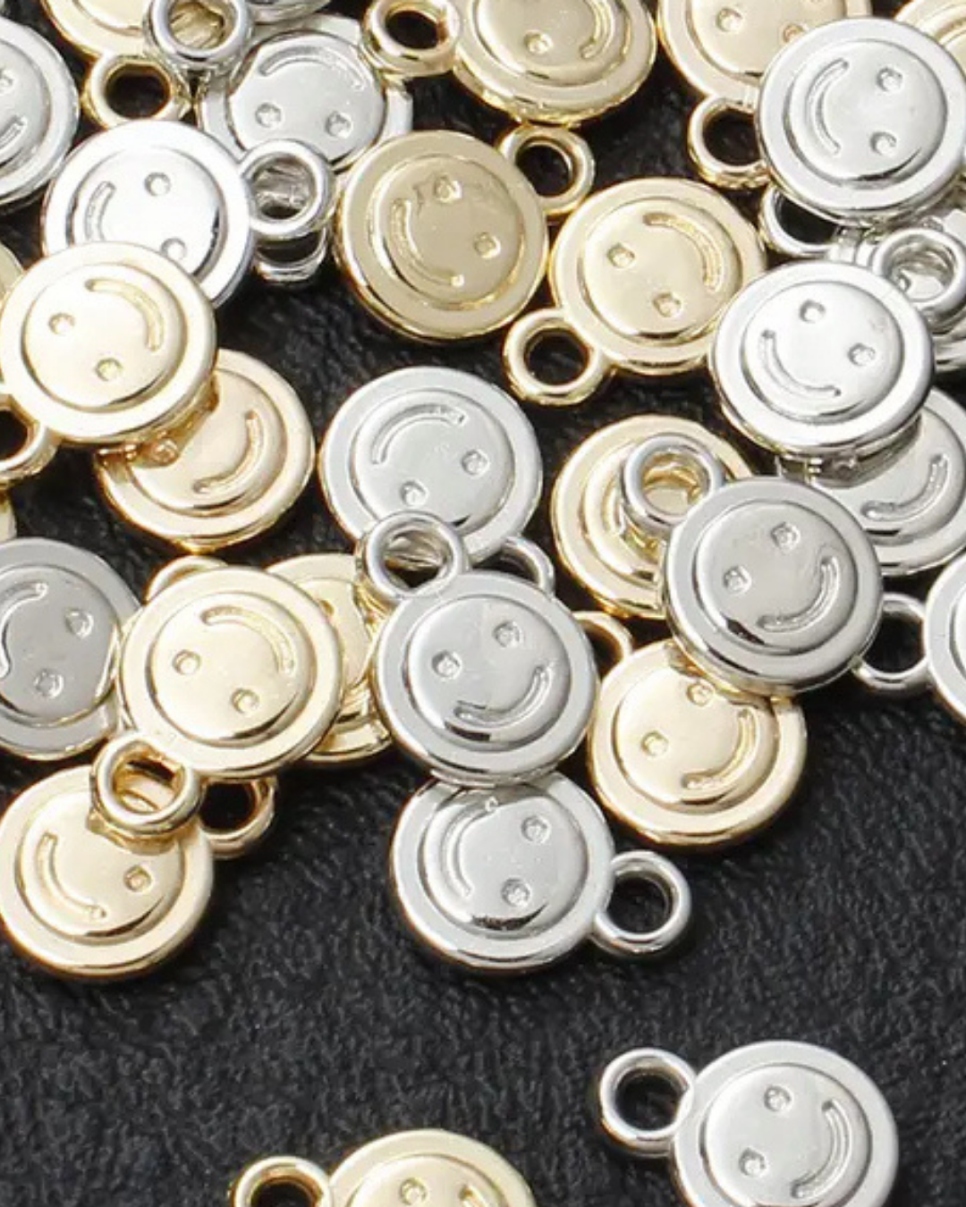 Smiley- Charm Silber + Gold