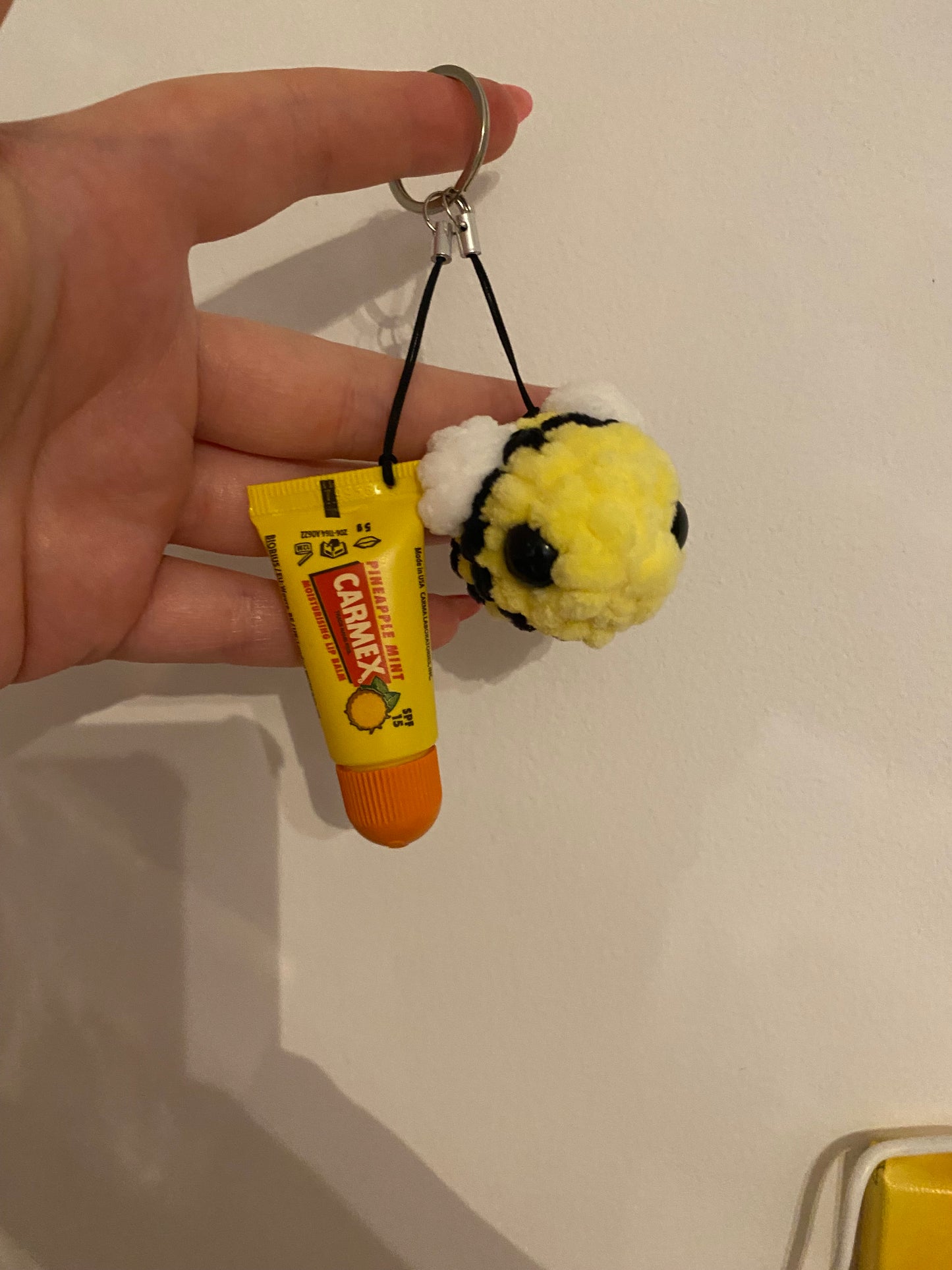 Schlüsselanhänger- Babsi Biene inkl. Lippenpflege