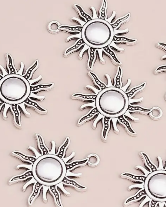 Sonne- Charm Silber